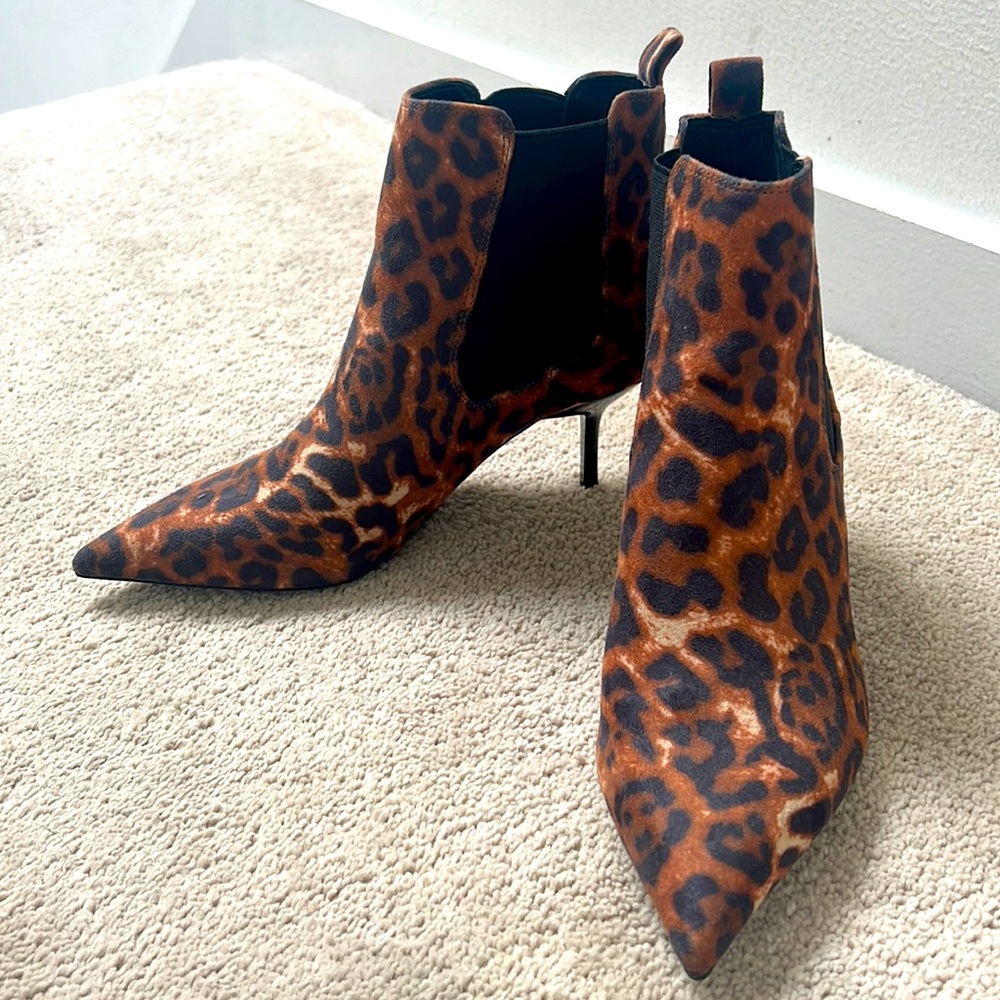 Never worn Dolce Vita booties.